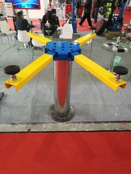 Single Post Car Lift